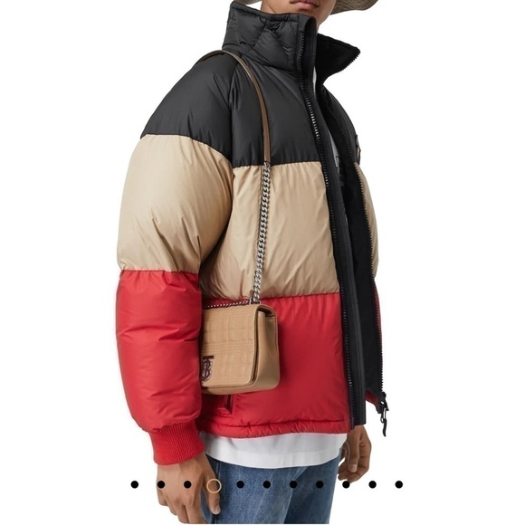 NWT BURBERRY Small Camel Quilted Grainy Leather Lola Bag - Picture 10 of 11